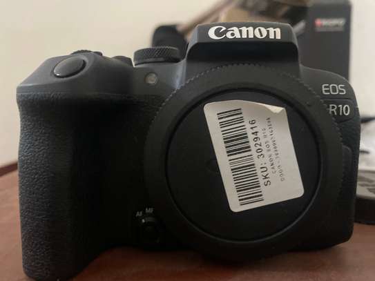 Appareil Photo Canon EOS R 10 image 1