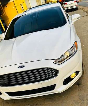 Ford Fusion Titanium image 1