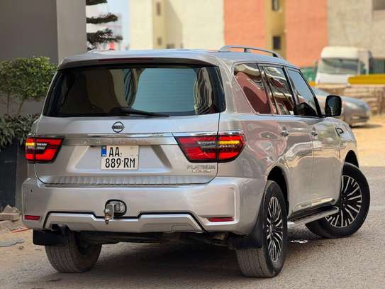 Nissan patrol 2015 image 4