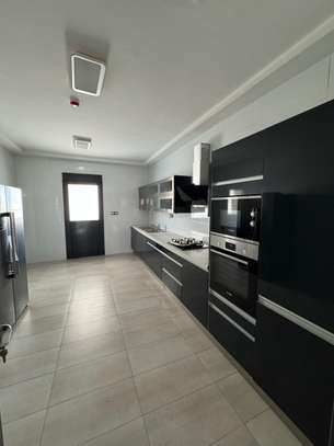 Appartement 4chambres à Louer aux Point E image 3