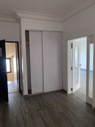 Très bel appartement aux Almadies image 6