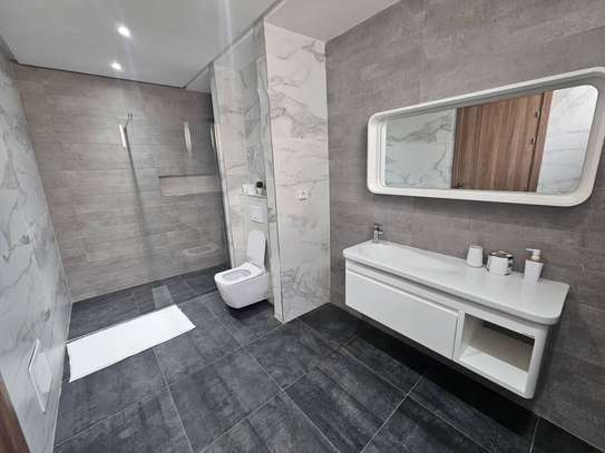 Appartement moderne meublé à Mermoz image 9