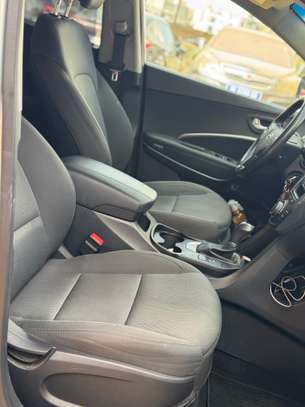 Hyundai santa fe image 8