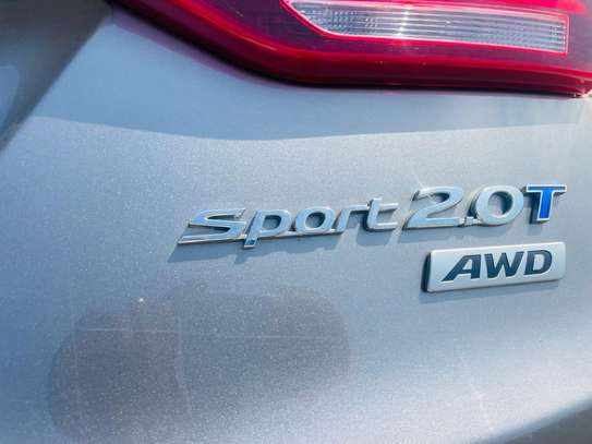 HYUNDAI SANTA FE image 8