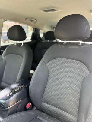 Hyundai Tucson image 9