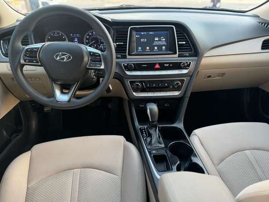 Hyundai sonata 2018 image 5