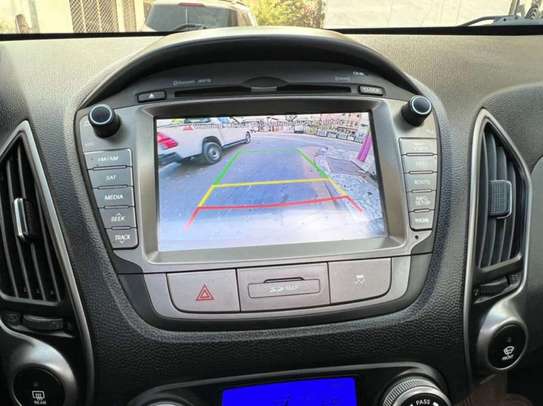 Hyundai Santa fe image 6