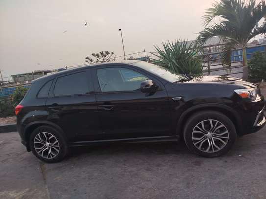 Mitsubishi RVR/ Outlander Sport image 2