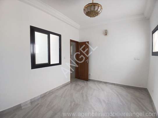 Ref_2455_GL Appartement à louer à sacré cœur image 8