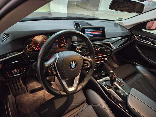 BMW 5 Touring (520d) 2018 image 3
