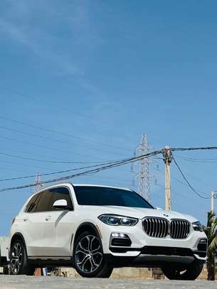 BMW x5 2020 full options image 8