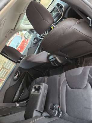 Jeep Cherokee 2016 image 8