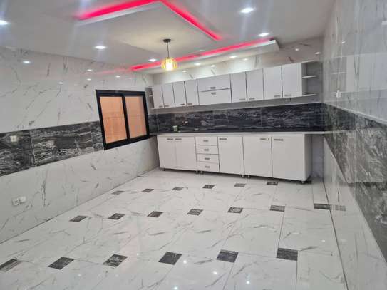 listing-6347795 image 6