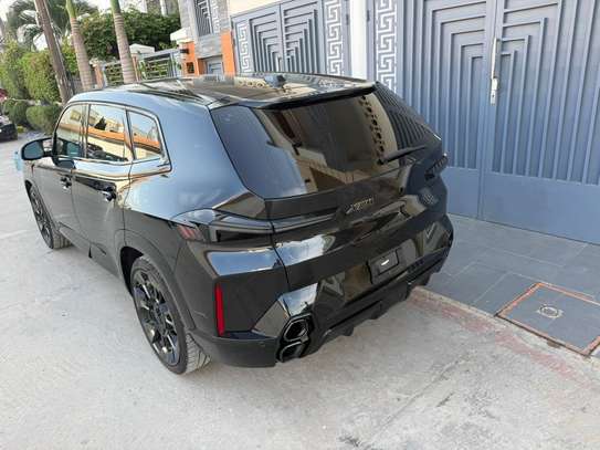 BMW XM 2023 image 8