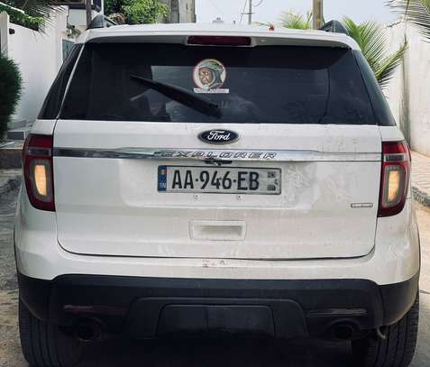 Ford explorer 4x4 / 2015 image 1