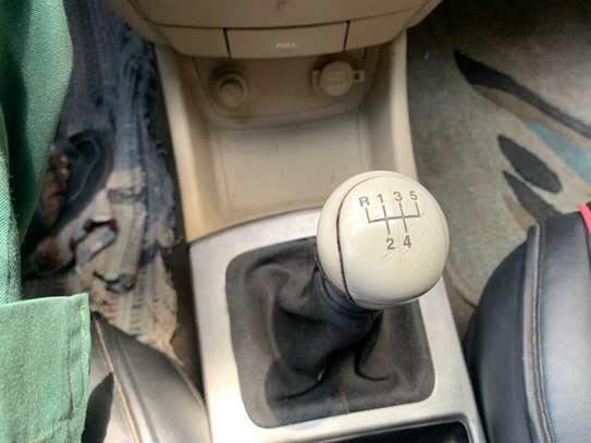 Hyundai Elantra image 7