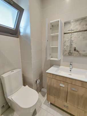 POINT E : Appartement à louer – 3 chambres – 2HM image 6