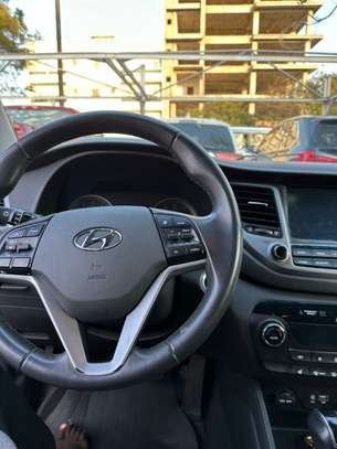 HYUNDAI TUCSON 2018 image 15