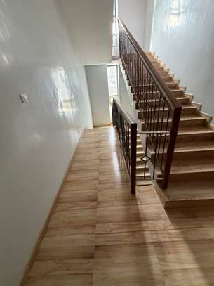 F3 A LOUER image 5