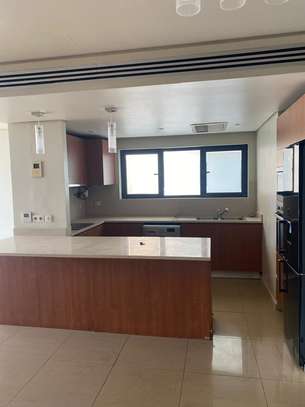 Splendide Appartement F3 à louer à la Résidence Water front image 12