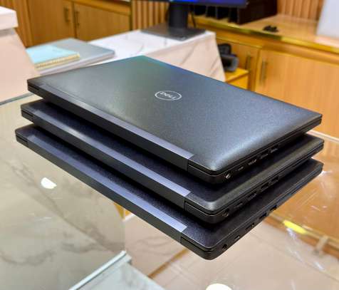 DELL 7490 - core i7 - SSD 512 - Ram 16Go image 3