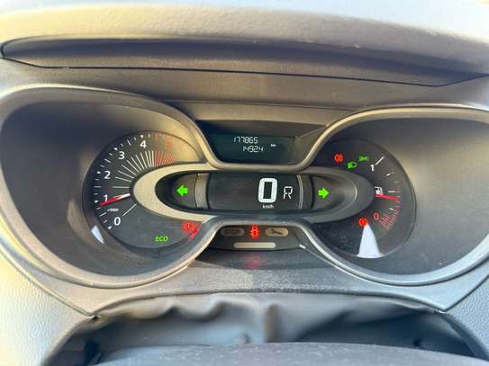 RENAULT QM3 2017 image 9