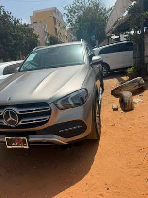 MERCEDES  GLE350  2020 image 8