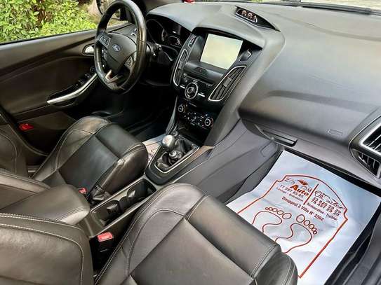 Ford Focus 2015 image 3