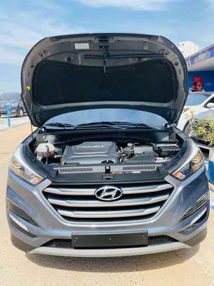 hyundai tucson 2018 2.0 image 5