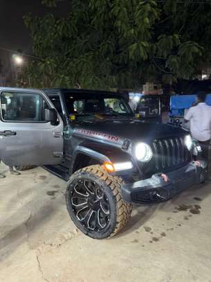 Jeep Wrangler Rubicon Unlimited image 1