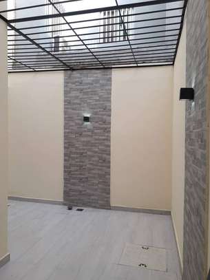 TRES BELLE VILLA A LOUER image 12
