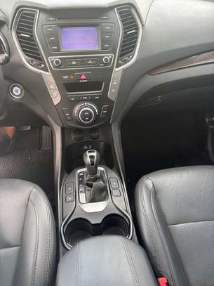 HYUNDAI SANTAFÉ 2017 image 11