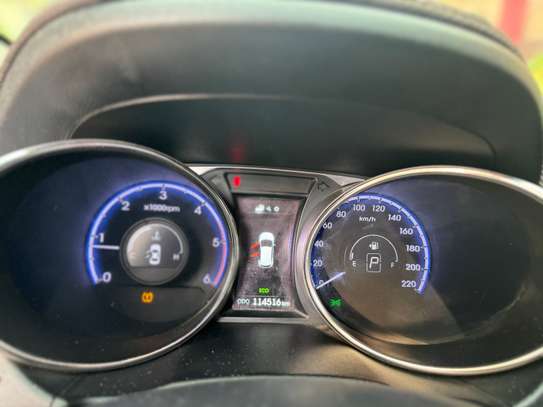 Hyundai Tucson image 8