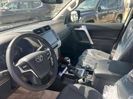 Toyota prado txl image 4