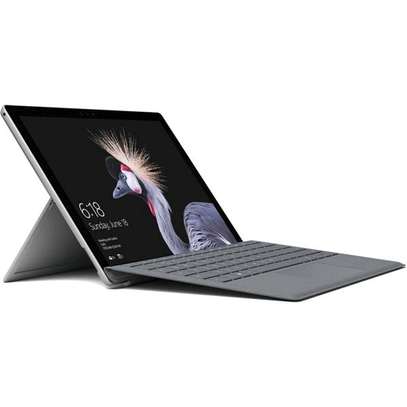 Surface Pro 5 image 8