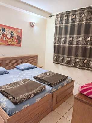 Chambre meublé à saly image 2