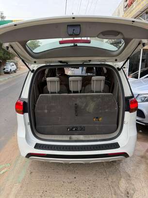 Kia carnival2017 à vendre image 2