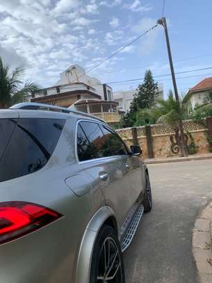 Mercedes-Benz GLE 350 image 2