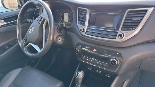 Hyundai Tucson image 7