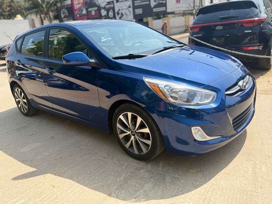 HYUNDAI ACCENT 2016 image 3