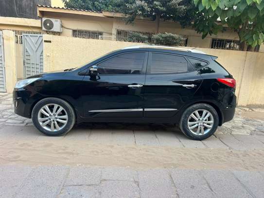 HYUNDAI TUCSON 2012 image 10