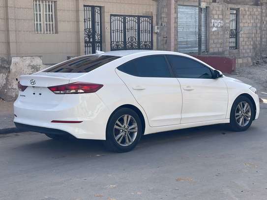 Hyundai elantra 2017 image 11