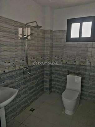 Appartement a louer à Thies image 9