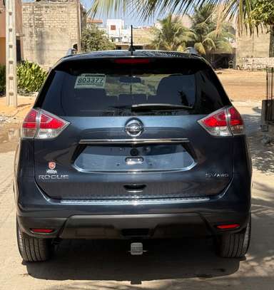 Nissan rogue année 2016 automatique essence Verson 4x4 image 2