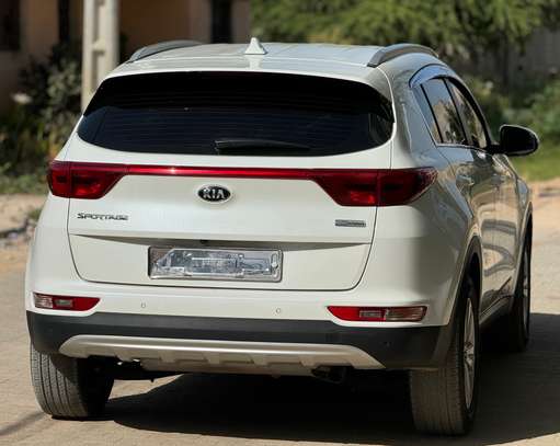 KIA Sportage 2017 image 3