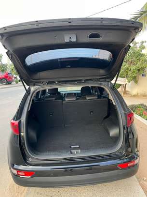 KIA SPORTAGE FULL BLACK 2018 image 6