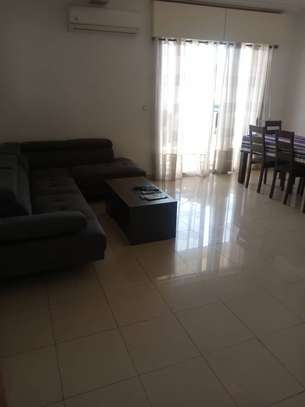 Appartement F3 meublé à louer à Dakar Plateau image 4