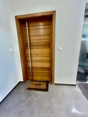 Appartement F4 moderne lumineux à louer à Mermoz cornichep image 3