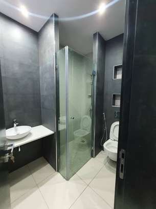 Appartement à louer au 1er étage - Cité Keur Gorgui image 6