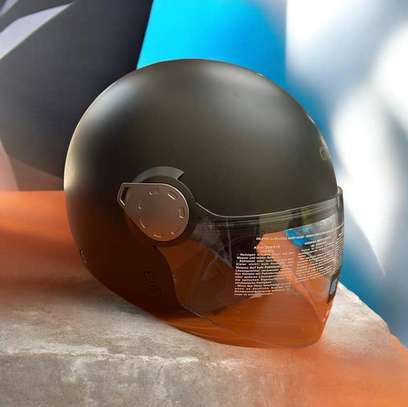 Casque Omologué venant Italy 🇮🇹 image 1